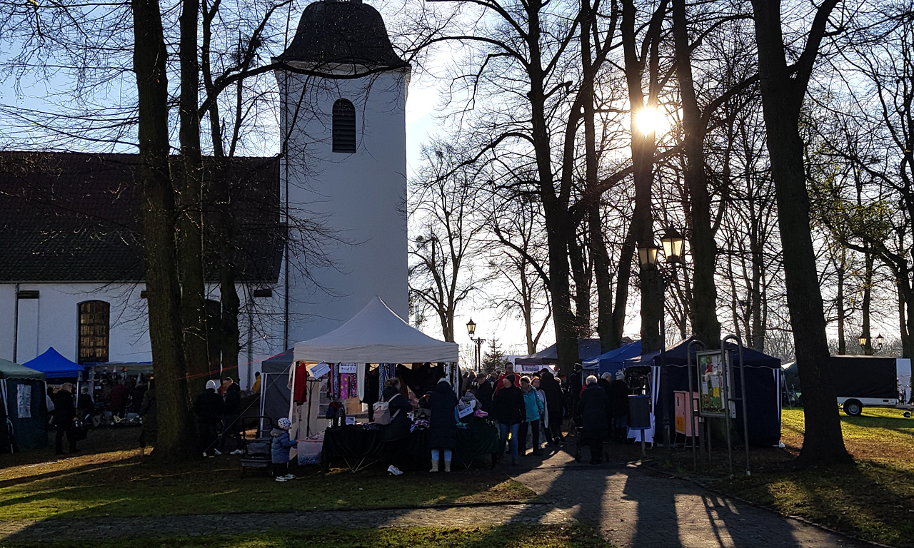 Adventmarkt 2024 Dorfkirche